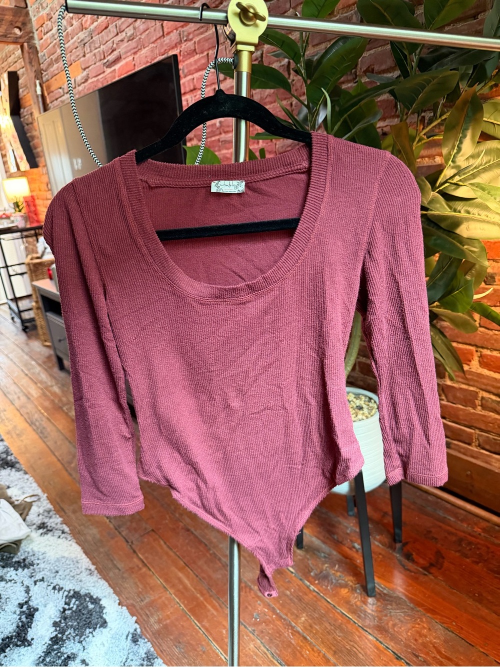 Free People Women's Scoop Neck Bodysuit in Dusty Rose - Unbranded